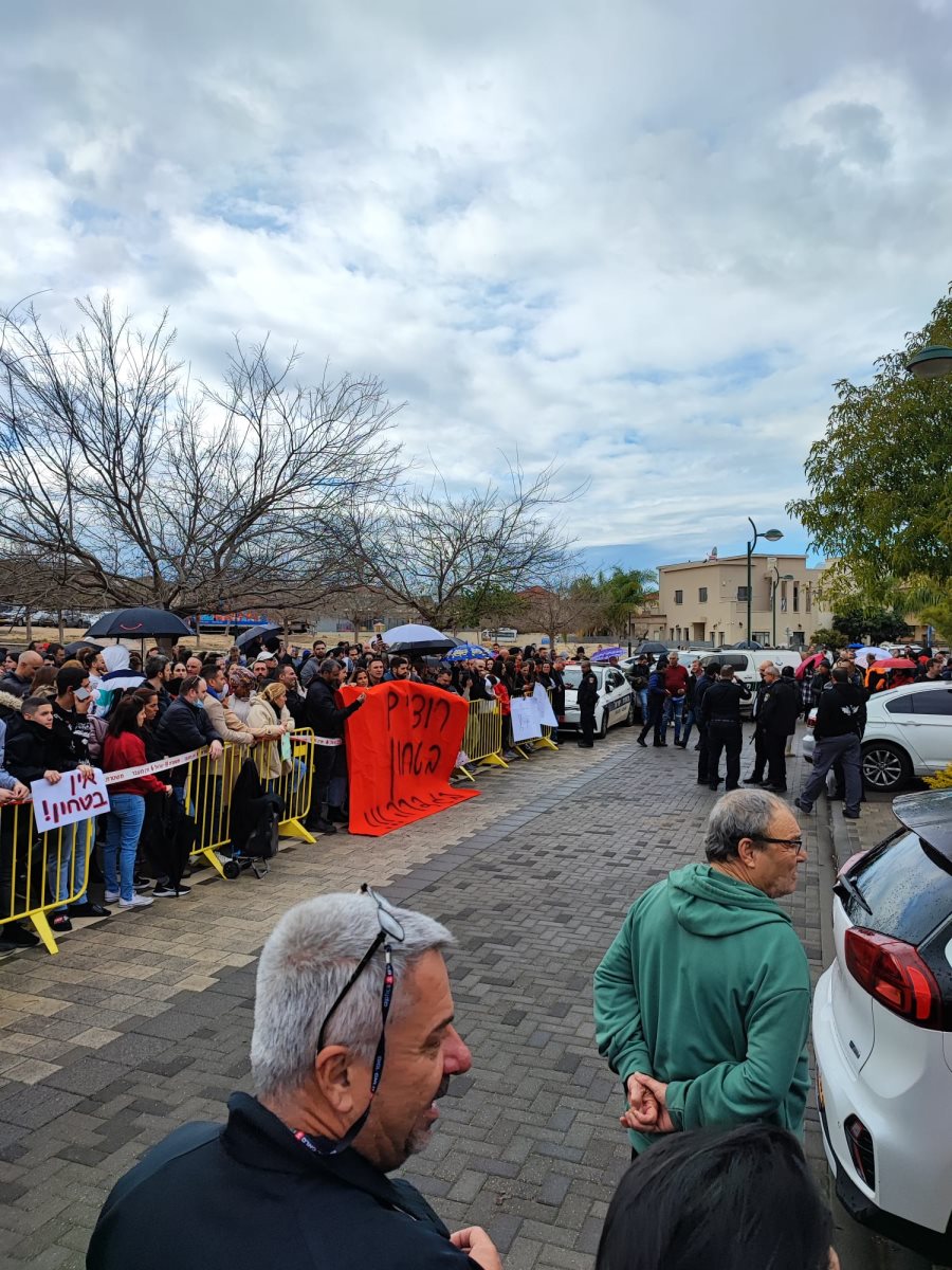 תמונות מההפגנה מחוץ לביתו של גמליאל