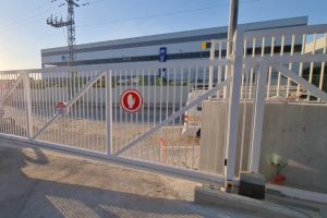 תיקון שער חשמלי בגדרה כל הפרטים >>>